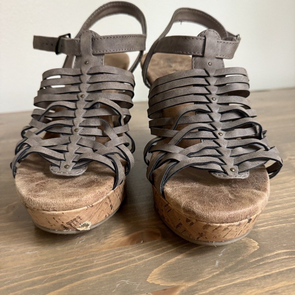 Maurice's Womens 9M Brown Strappy Cork Wedge Open‎ Toe Sandals Heel - Picture 3 of 10